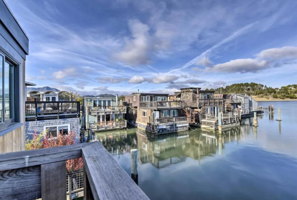 Floating Condos Of Commodore 11 Mill Valley Exterior photo